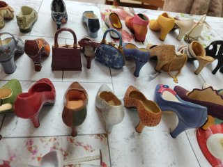 Colección de zapatos miniatura