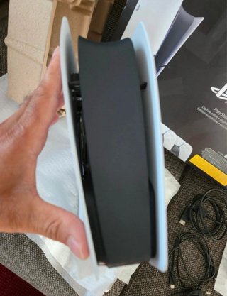 PlayStation 5 Digital 825 GB + 2 Mandos Como nuevo