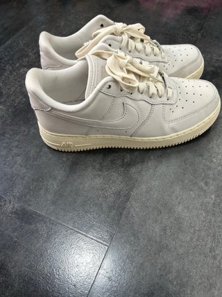 Nike Air Force 1 Low Premium Summit White