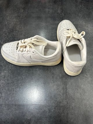 Nike Air Force 1 Low Premium Summit White