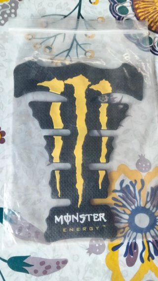 Protector Depósito Moto Monster Energy