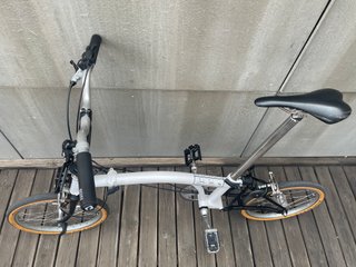 Bicicleta Plegable Brompton Blanca
