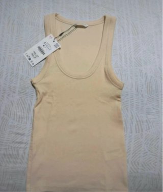 Camiseta básica Zara