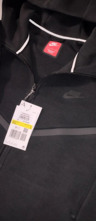 Conjunto Nike Tech Negro