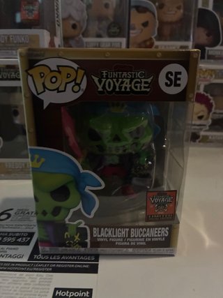 Funko Pop Blacklight Buccaneers SE