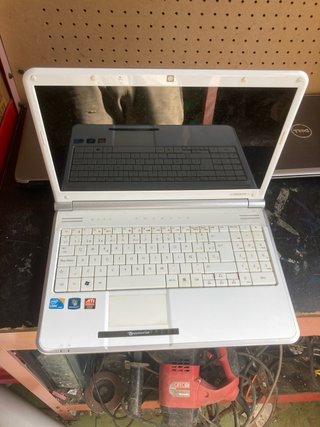 Lote di 4 portatili non testati