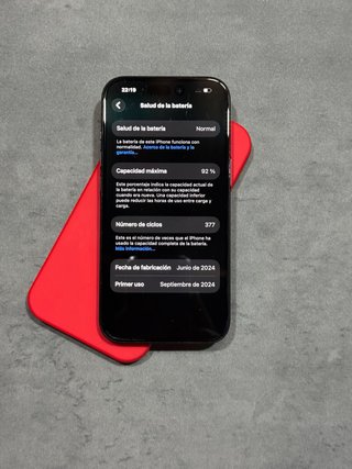 iPhone 15 - 92% Batería