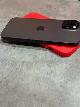iPhone 15 - 92% Batería