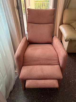 Sillón reclinable eléctrico rosa