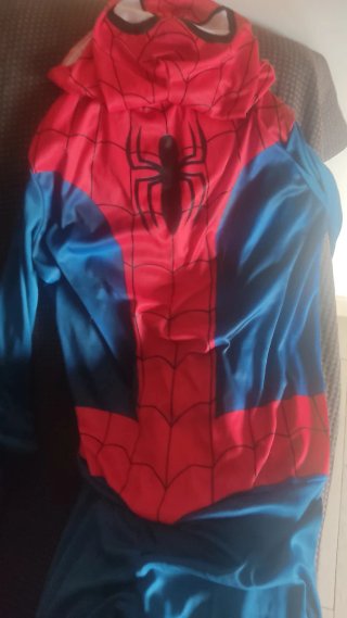 Disfraz Spiderman Talla XL usado un sola vez