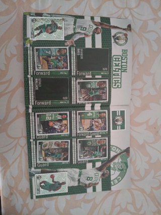Álbum NBA Sticker Collection 2013-14 Incompleto