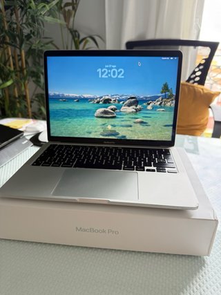 MacBook Pro 13” M2 (2022) – 8 GB RAM / 256 GB