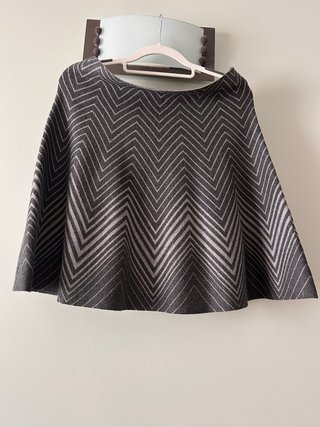 Lote Trucco: 2 faldas, 1 top y 1 pañuelo