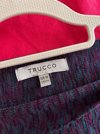 Lote Trucco: 2 faldas, 1 top y 1 pañuelo