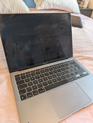 MacBook Air M1 – 8 GB RAM / 256 GB SSD