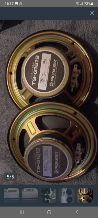 Altavoces Pioneer Negros