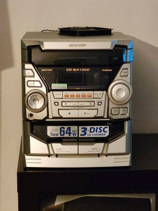 Minicadena Sharp CD-BA1300 X-BASS