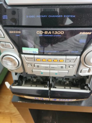 Minicadena Sharp CD-BA1300 X-BASS