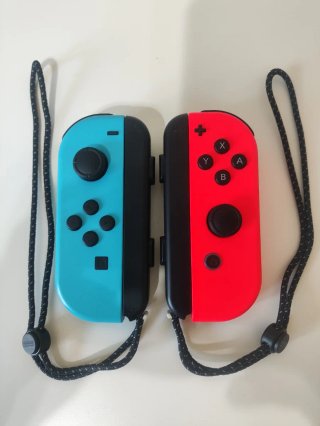 Nintendo Switch OLED Completa con Caja