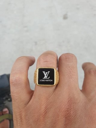 Anello Louis Vuitton Nero e Oro
