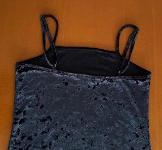Vestido corto negro