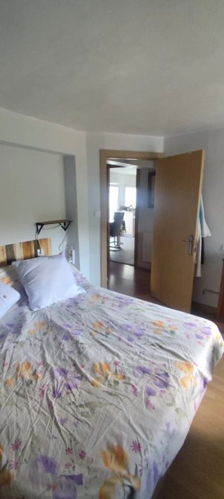 Casa con terreno y piscina
