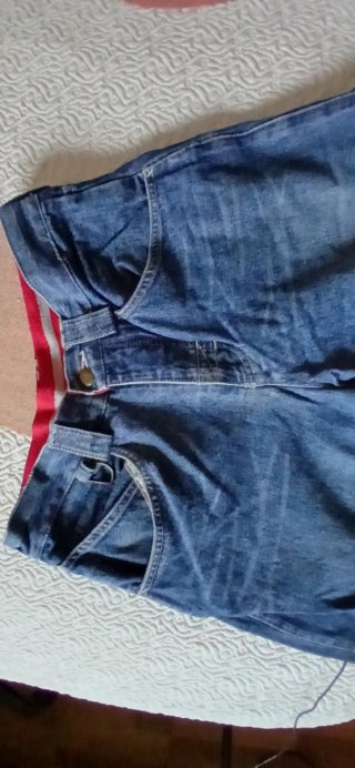 Pantalón vaquero casual azul corte ancho