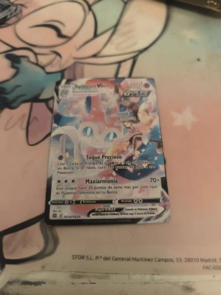 4 Cartas Pokémon Sylveon VMAX y V