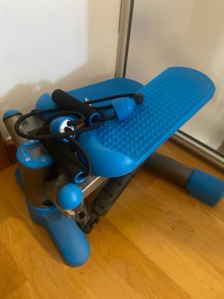 Mini elíptica azul con pantalla