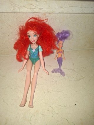 Muñeca Ariel + Muñeca Sirena