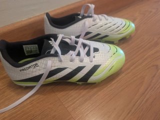 Botas Nuevas Fútbol Adidas Predator Niño/a Talla 3