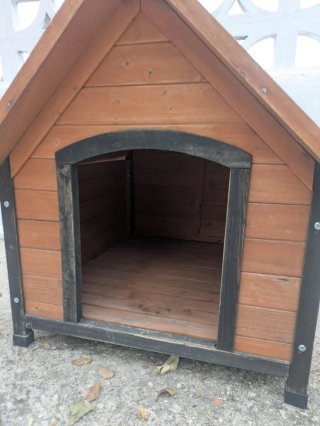 Casita para mascotas de madera