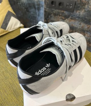 Adidas Tokyo Mujer Talla 43.5