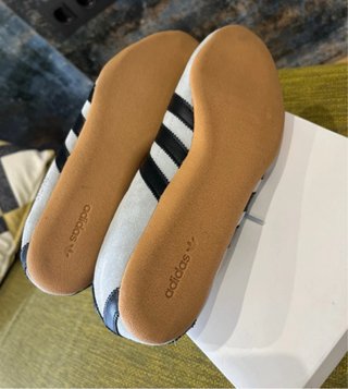 Adidas Tokyo Mujer Talla 43.5