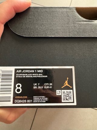 Air Jordan 1 Mid