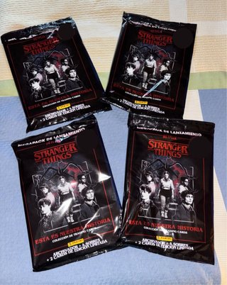 Album Cartas Stranger Things Panini
