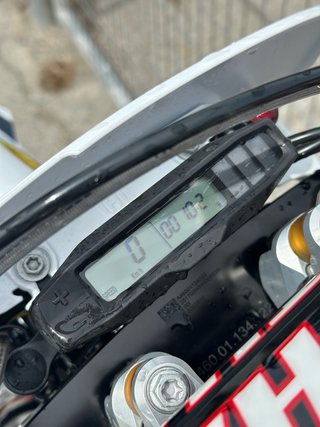 HUSQVARNA TE 300 2026 - 270km / 10h Full Extras