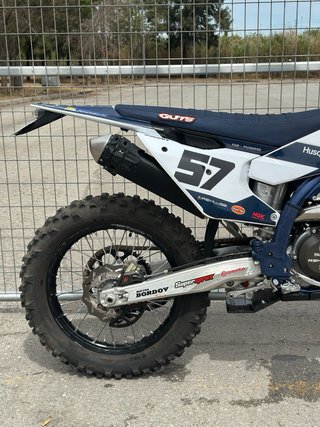 HUSQVARNA TE 300 2026 - 270km / 10h Full Extras