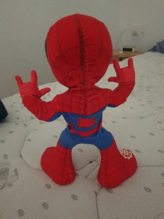 Muñeco Spidey interactivo de spiderman