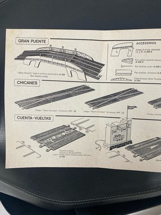 Catálogo Scalextric Tramos y Accesorios 3ª Ed.