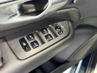 Volvo XC90 2.0D 235 CV Híbrido Automático