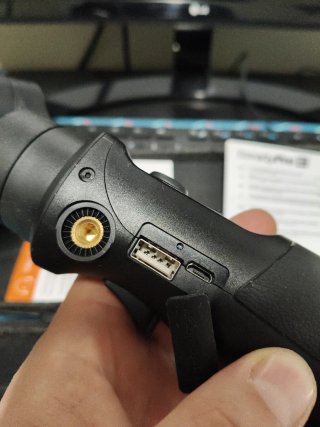 Stabilizzatore Hohem iSteady Pro per GoPro