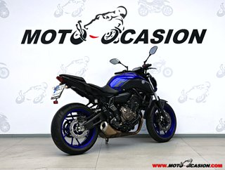 YAMAHA MT-07 ¿A2?