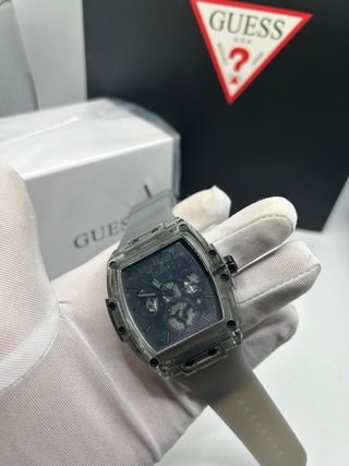 Reloj Guess Negro y Gris