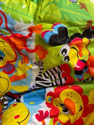 Gimnasio de juegos Playgro para bebé