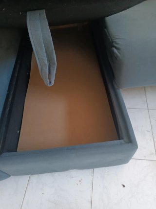 Sofá  con chaiselongue en Torrelavega