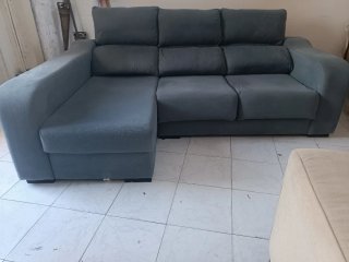 Sofá  con chaiselongue en Torrelavega