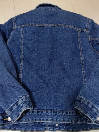 Chaqueta vaquera forrada Pull&Bear Talla M