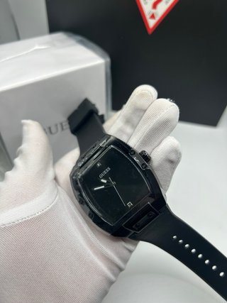 Reloj Guess Negro
