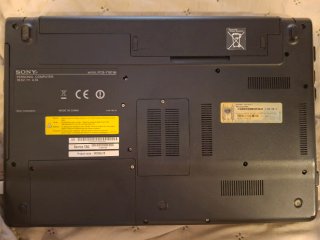 Portátil Sony VAIO Negro con Cargador
